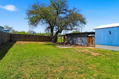 801 Anson Street, Kingsland, TX 78639 - Photo 24
