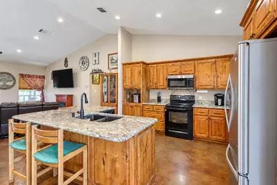 1701 W Rr 152, Llano, TX 78643 - Photo 12