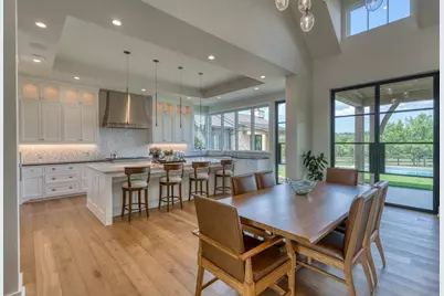 816 Trails Parkway, Horseshoe Bay, TX 78657 - Photo 10
