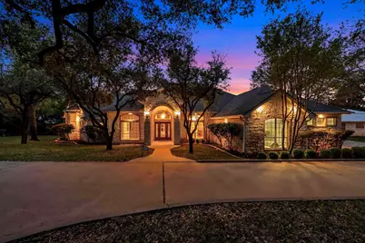 316 Bridgepoint Drive, Kingsland, TX 78639 - Photo 2