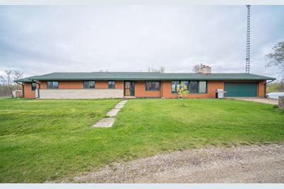 6875 Commercial Ln - Photo 1