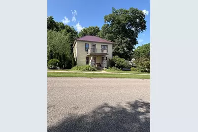206 W Randolph Street, Rosholt, WI 54473 - Photo 1