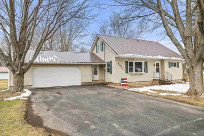 6971 Hillcrest Avenue, Rudolph, WI 54475 - Photo 1