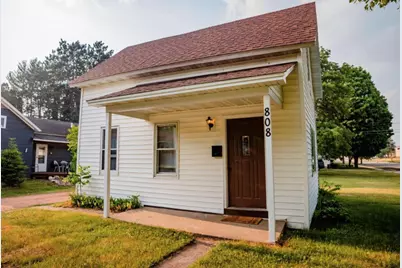 808 E 9th Street, Merrill, WI 54452 - Photo 1