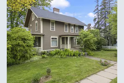 300 S Vine Avenue, Marshfield, WI 54449 - Photo 1