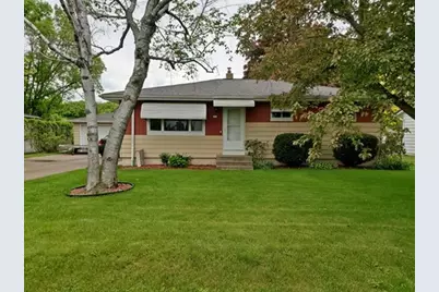 221 W 27th Street, Marshfield, WI 54449 - Photo 1