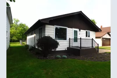 506 E 9th Street, Merrill, WI 54452 - Photo 1