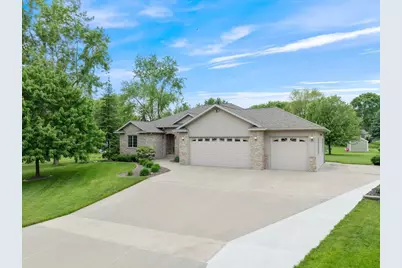 1606 N Jean Avenue, Marshfield, WI 54449 - Photo 1