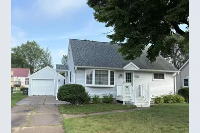 1721 3rd Street North, Wisconsin Rapids, WI 54494 - Photo 1