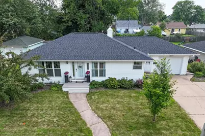 1121 13th Street South, Wisconsin Rapids, WI 54494 - Photo 1