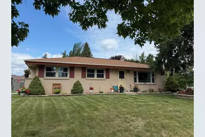 5610 W Bottsford Avenue, Greenfield, WI 53220 - Photo 1