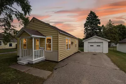 420 16th Street North, Wisconsin Rapids, WI 54494 - Photo 1