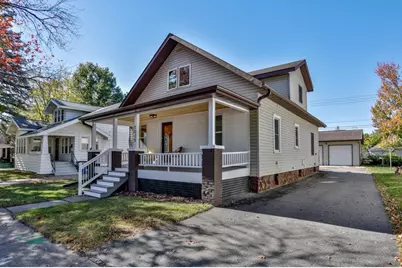 1020 S 8th Avenue, Wausau, WI 54401 - Photo 1