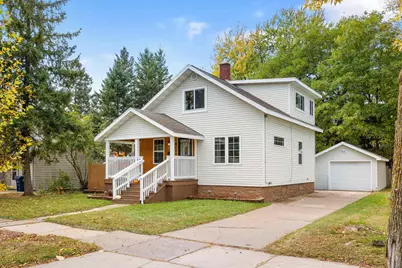 836 S 9th Avenue, Wausau, WI 54401 - Photo 1