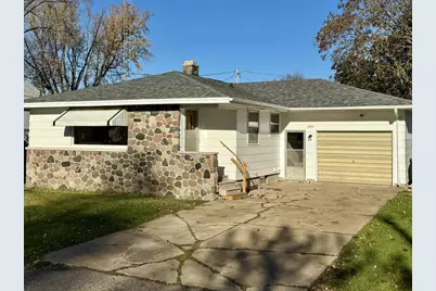 1309 West Pearl Street, Stevens Point, WI 54481 - Photo 1