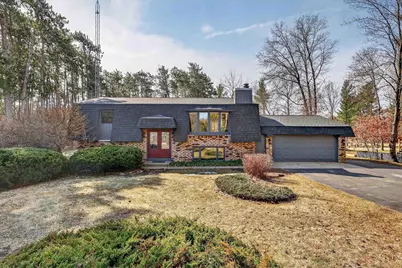 2641 Parkway Court, Wisconsin Rapids, WI 54494 - Photo 1