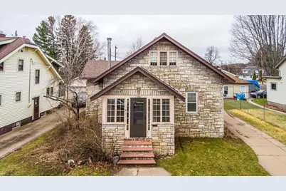 706 S 5th Avenue, Wausau, WI 54401 - Photo 1