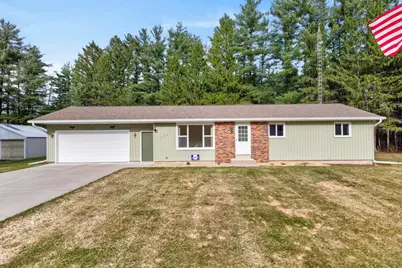 5721 Wintergreen Drive, Wisconsin Rapids, WI 54494 - Photo 1