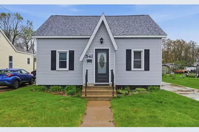541 13th Street South, Wisconsin Rapids, WI 54494 - Photo 1