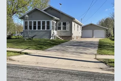915 Western Street, Marshfield, WI 54449 - Photo 1
