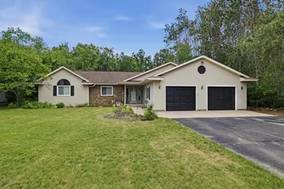 2731 Hickory Drive, Plover, WI 54467 - Photo 1