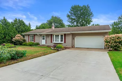 3307 Lindbergh Avenue, Stevens Point, WI 54481 - Photo 1