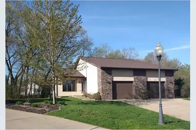 608 Woodridge Court, Menomonie, WI 54751 - Photo 1