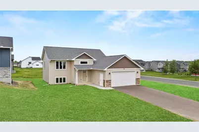 198 Pintail Street, Baldwin, WI 54002 - Photo 1