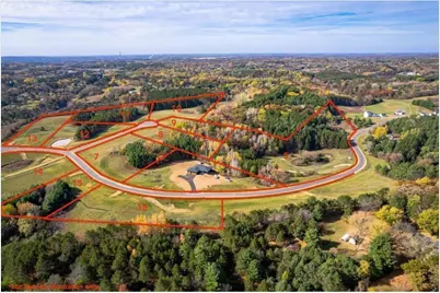 538 Chapman Hills Court, Saint Joseph, WI 54016 - Photo 1