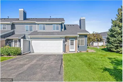 1870 Donegal Drive #4, Woodbury, MN 55125 - Photo 1