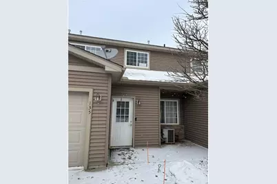 135 Jessica Place, River Falls, WI 54022 - Photo 1