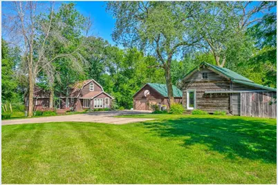 512 County Road T, Hammond, WI 54015 - Photo 1