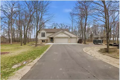 20760 Okinawa Street, Cedar, MN 55011 - Photo 1