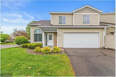 1900 Hawthorne Point, Hudson, WI 54016 - Photo 1
