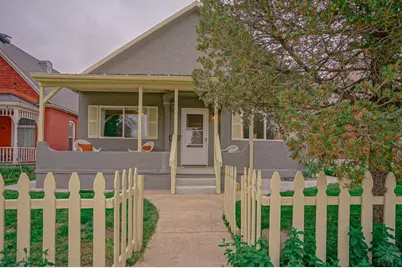 232 E 6th St, Walsenburg, CO 81089 - Photo 1