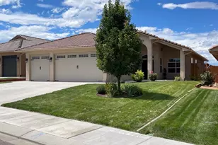 801 Aspencrest Dr., Pueblo, CO 81005 - Photo 1