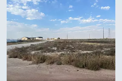 995 E Kirkwood Dr, Pueblo West, CO 81007 - Photo 1