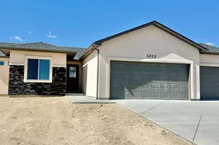 1013 N Kirkwood Dr, Pueblo West, CO 81007 - Photo 1