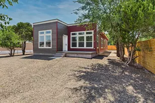 128 E Byrd Dr, Pueblo, CO 81007 - Photo 1