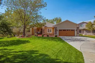 7 Gleneagle Ct, Pueblo, CO 81001 - Photo 1