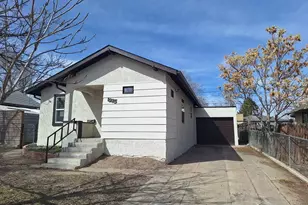 1925 E 10th St, Pueblo, CO 81001 - Photo 1