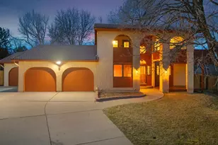 5 Sandcastle Ct, Pueblo, CO 81001 - Photo 1