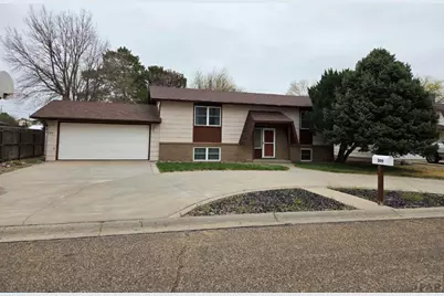 209 Country Village, Lamar, CO 81052 - Photo 1