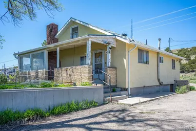 612 Pennsylvania Ave, Walsenburg, CO 81089 - Photo 1