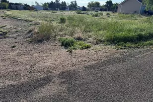 738 S Wolcott Dr, Pueblo, CO 81007 - Photo 1