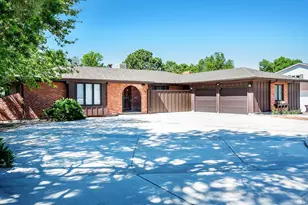 59 Villa Dr, Pueblo, CO 81001 - Photo 1