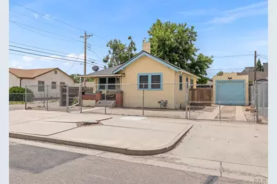1128 W Summit Ave, Pueblo, CO 81004 - Photo 1