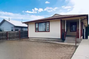 2124 W 15th St, Pueblo, CO 81003 - Photo 1