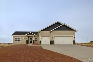 435 E Goldenrod Dr, Pueblo West, CO 81007 - Photo 1