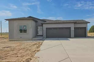 340 E Parkridge Dr, Pueblo West, CO 81007 - Photo 1
